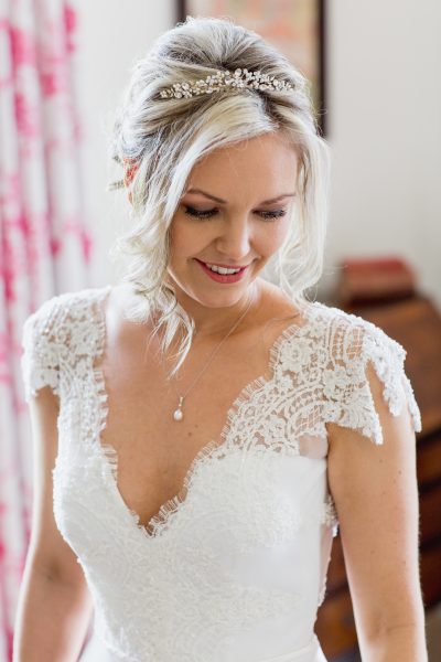 Jade-Rob-088-hallsannery-house-devon-wedding-photographer-rebecca-roundhill