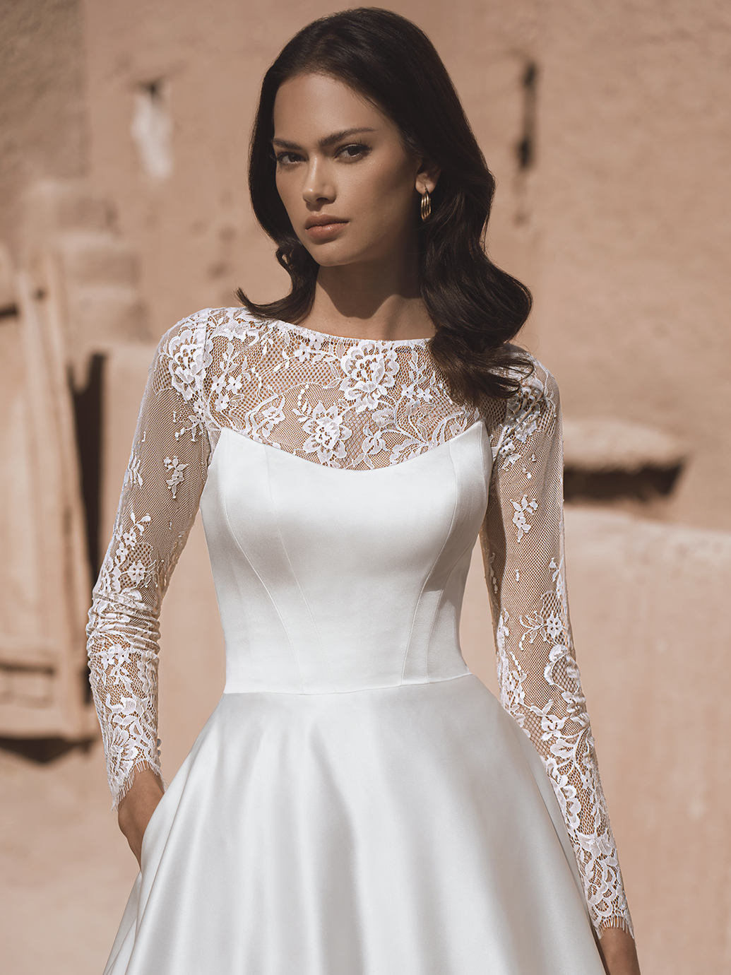 Blue By Enzoani Wedding Dress Tinsley