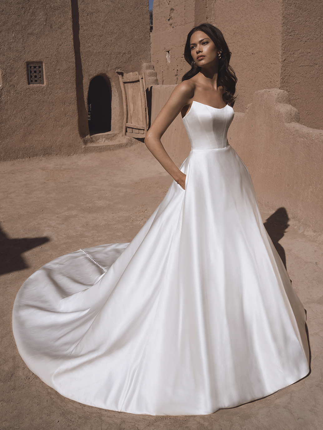 Blue By Enzoani Wedding Dress Tinsley