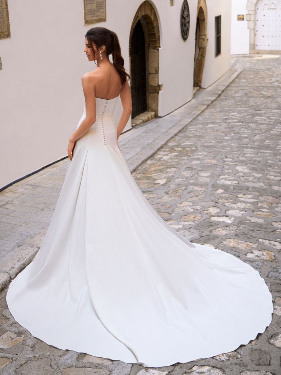Enzoani Love Wedding Dress Florenza