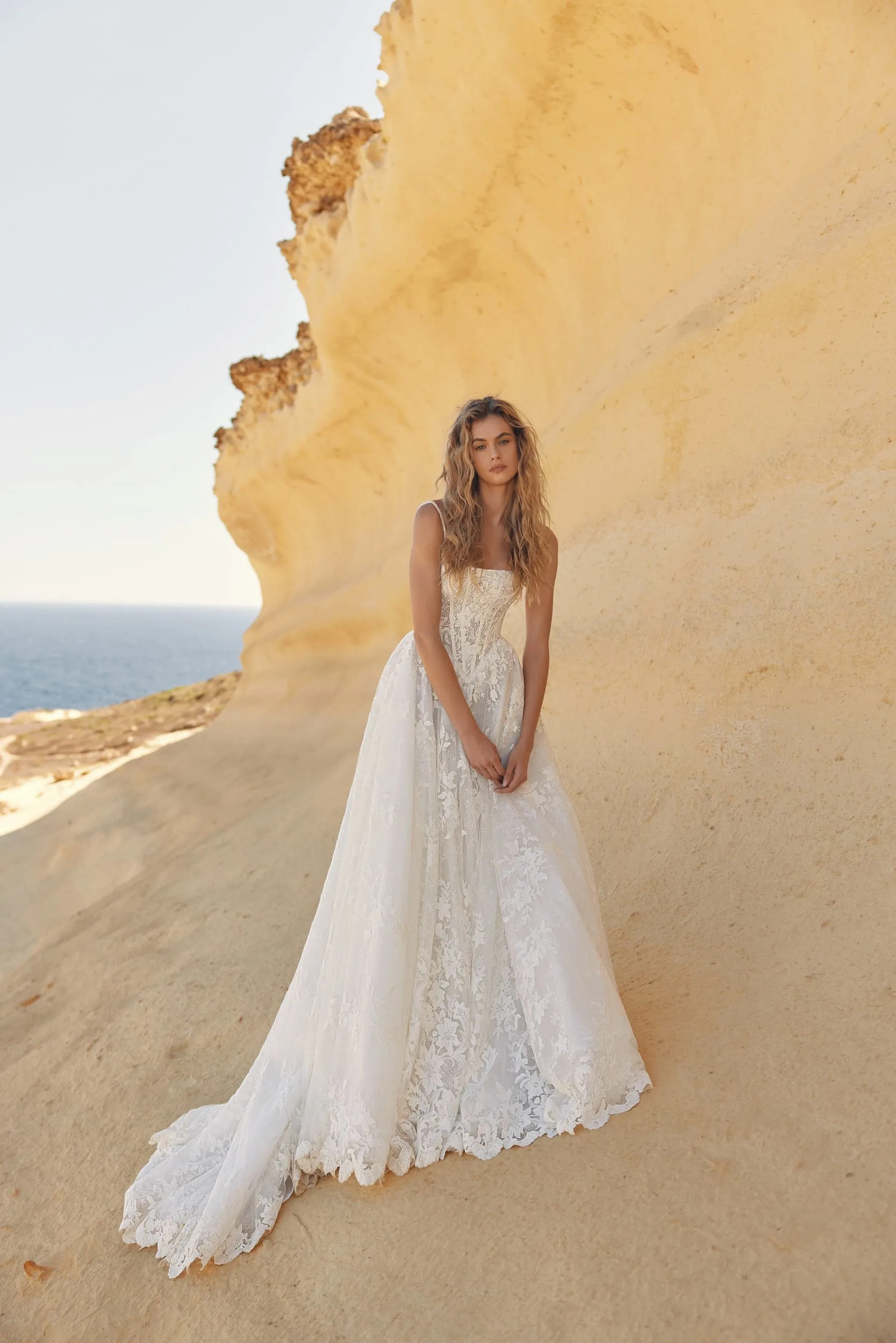 Eva Lendel Wedding Dress Illume