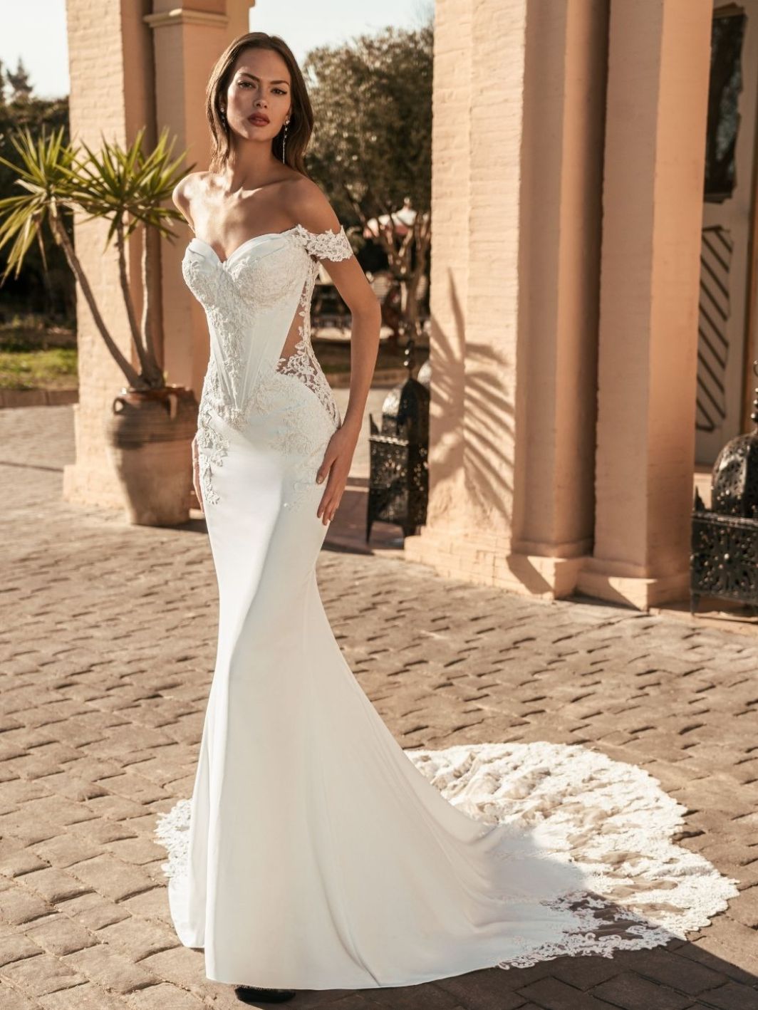 Blue by Enzoani Wedding Dress Umani