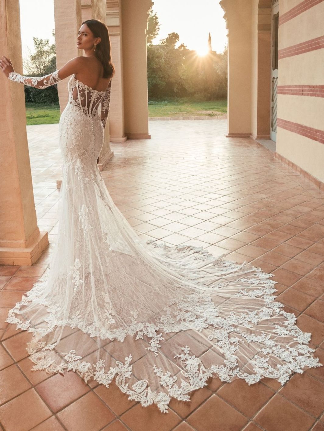 Blue by Enzoani Wedding Dress Umayra