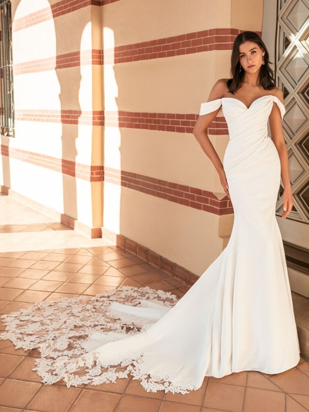 Blue by Enzoani Wedding Dress Uverra